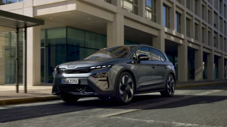 Зачем нужен Xpeng G6, когда есть электрический кроссовер Skoda Elroq? Зачем нужен Xpeng G6, когда есть электрический кроссовер Skoda Elroq?